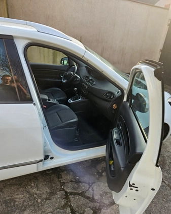 Renault Grand Scenic cena 31000 przebieg: 240000, rok produkcji 2015 z Pniewy małe 67